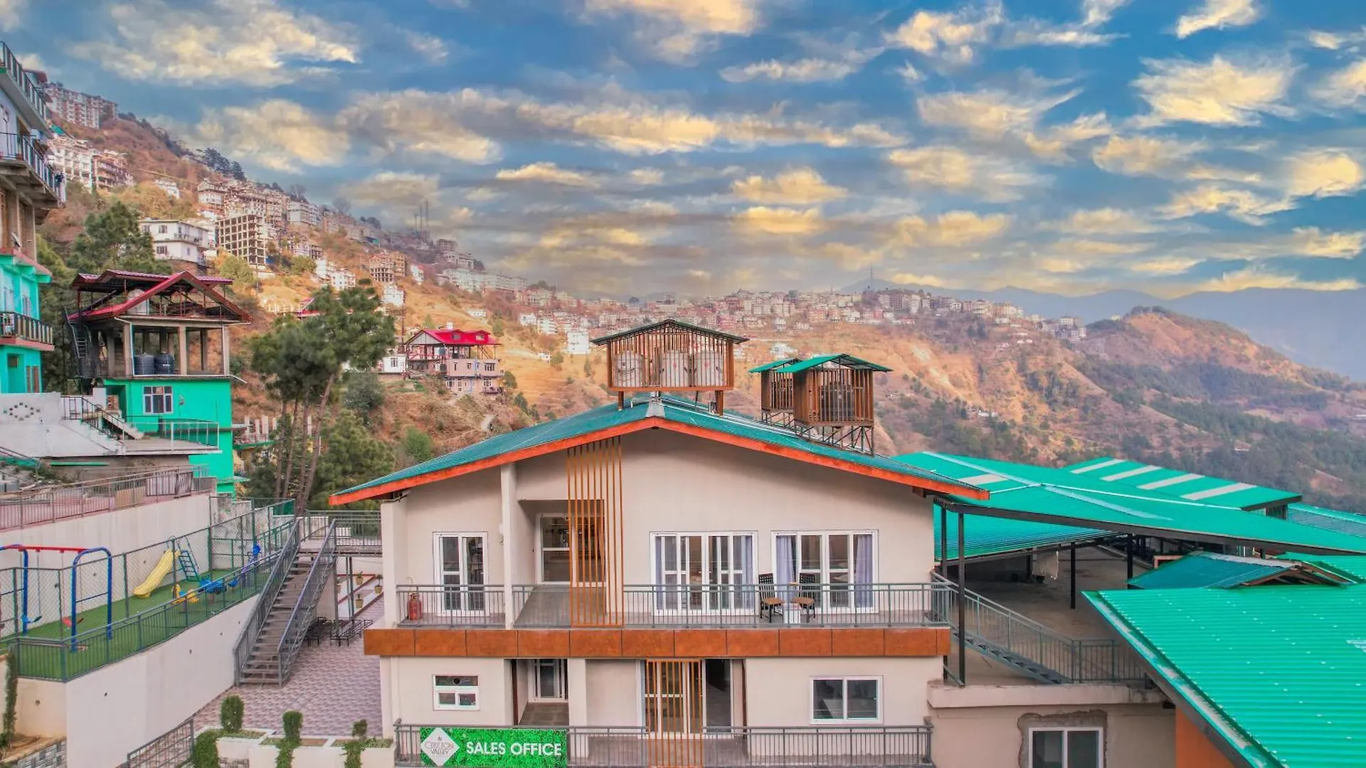 Alaya Stays 3 Bhk Apartment With Hill View - Cliff Trident Shimla