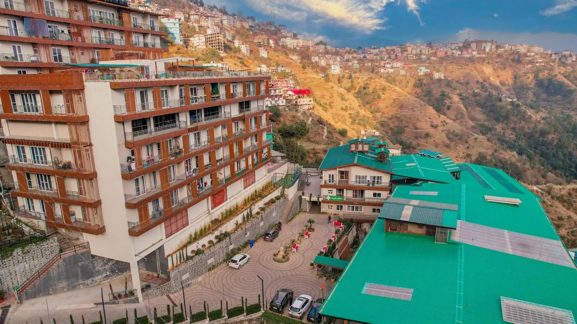 Alaya Stays 3 Bhk Apartment With Hill View - Cliff Trident Shimla